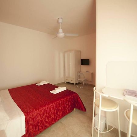 Casale Delle Piane Bed & Breakfast มาเตรา ภายนอก รูปภาพ