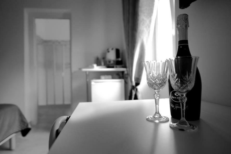 Casale Delle Piane Bed & Breakfast มาเตรา ภายนอก รูปภาพ